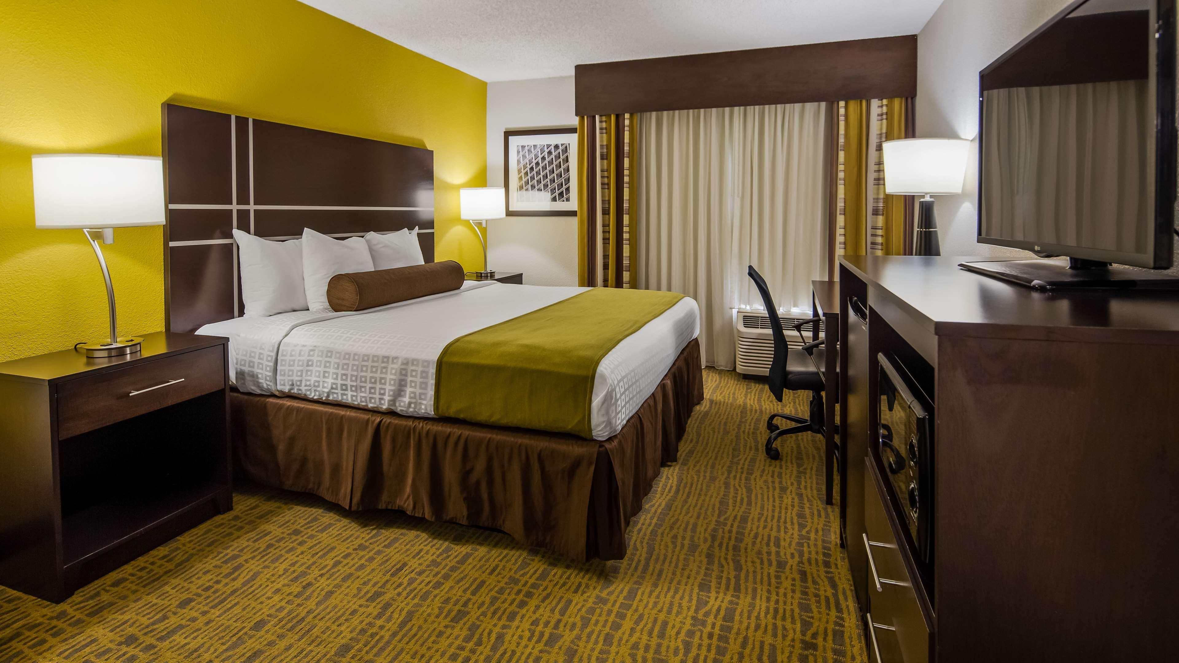 Best Western Plus Hanes Mall Winston-Salem Ngoại thất bức ảnh