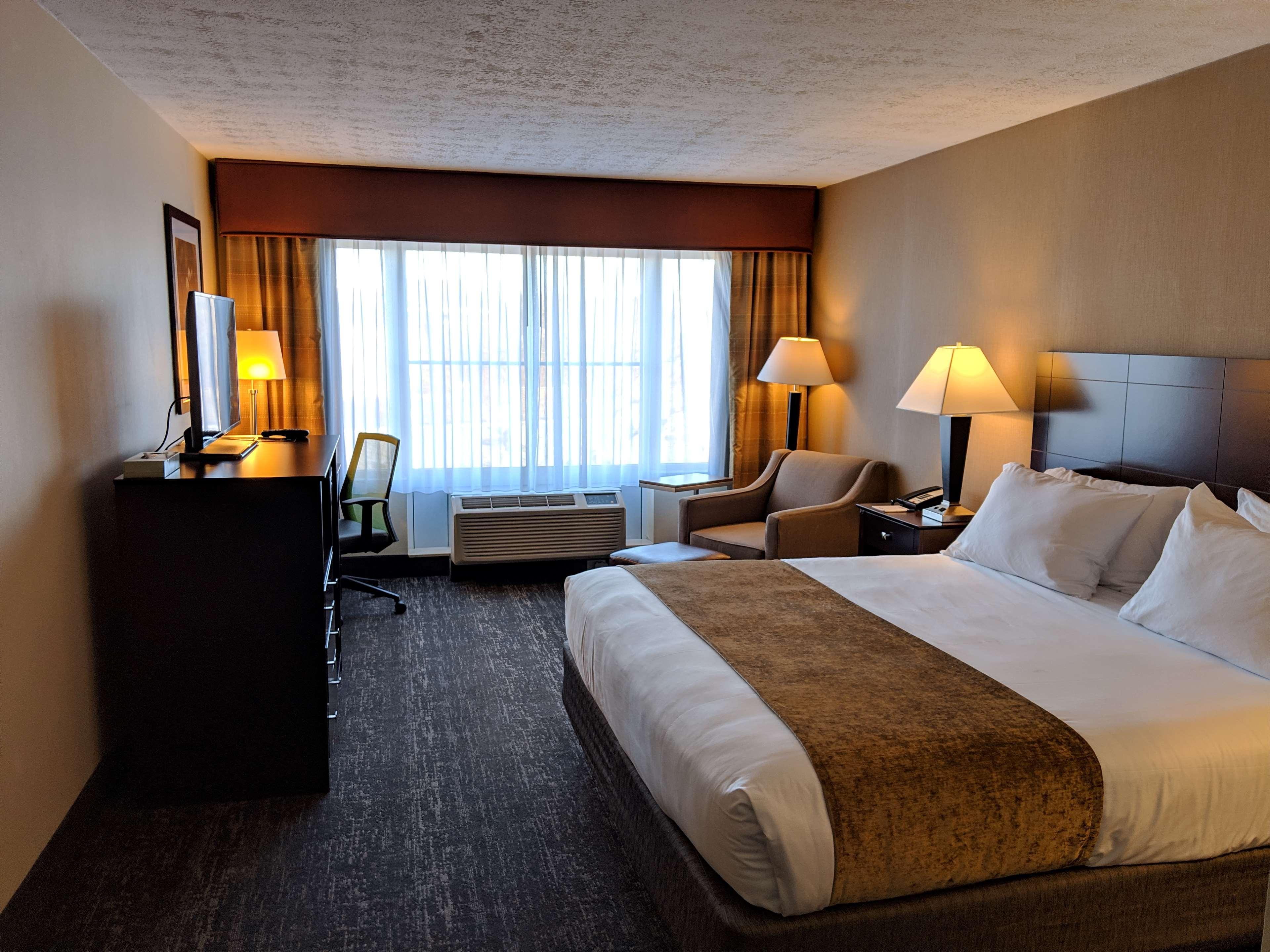 Best Western Plus Hanes Mall Winston-Salem Ngoại thất bức ảnh