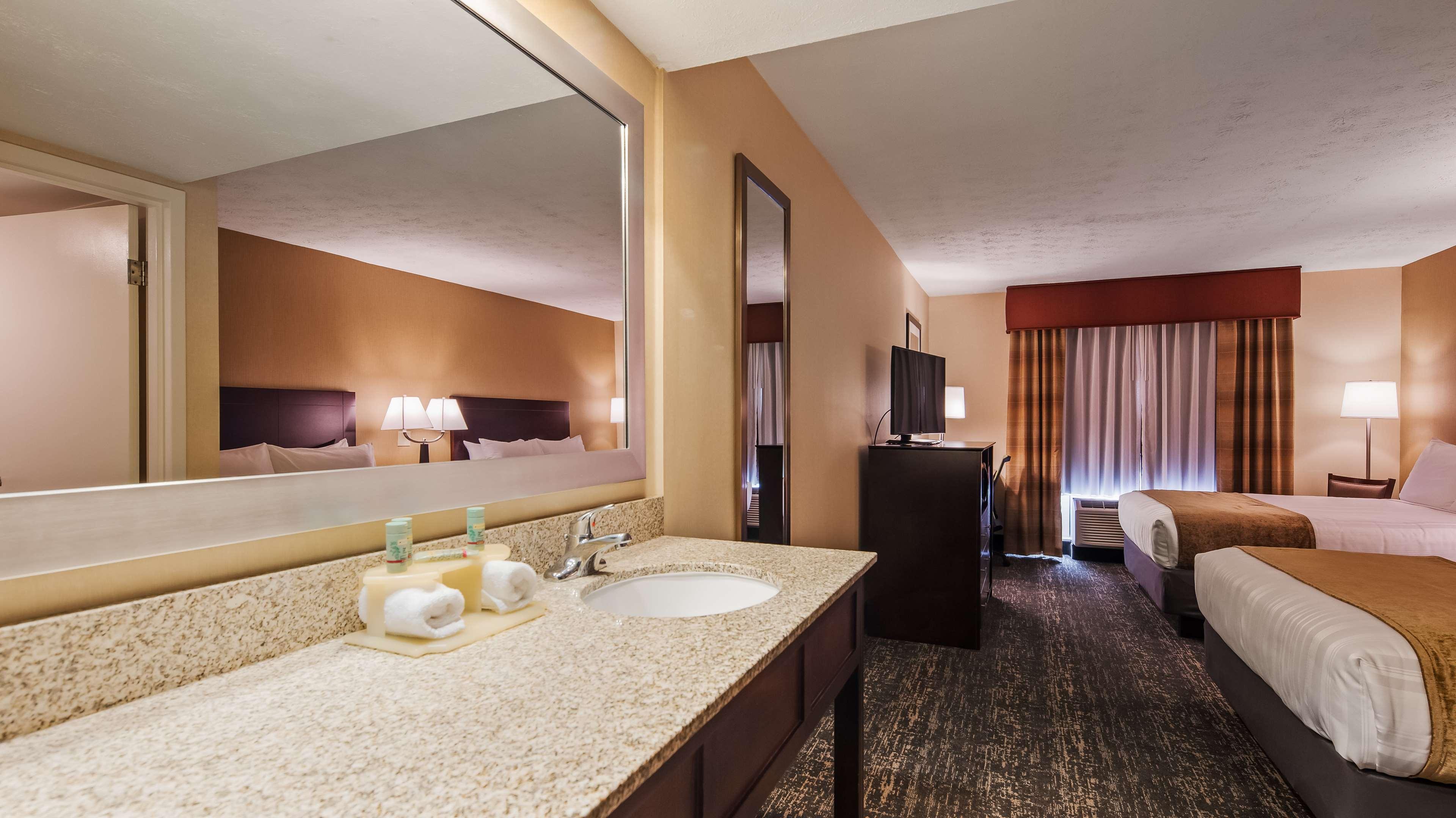 Best Western Plus Hanes Mall Winston-Salem Ngoại thất bức ảnh