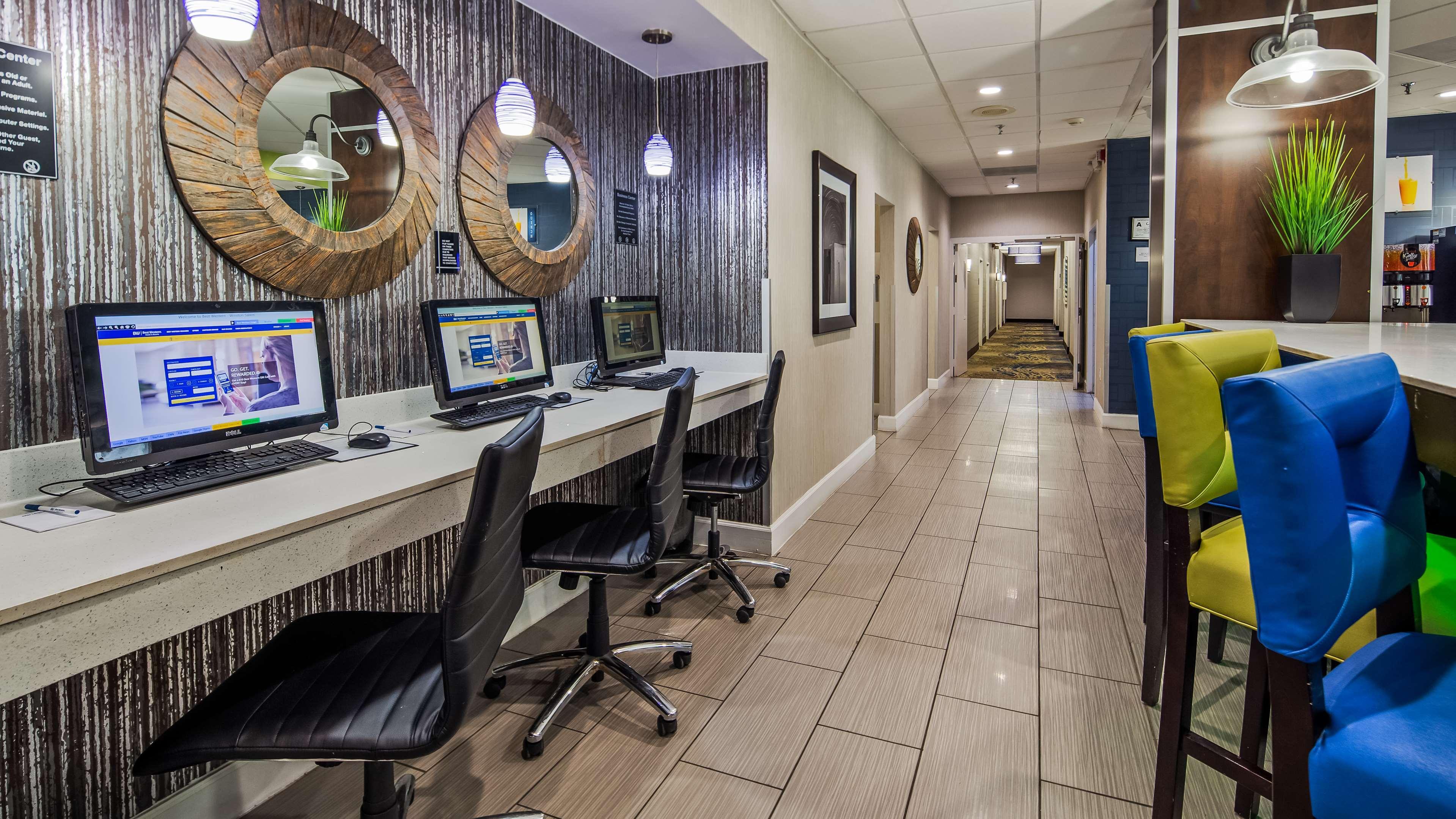 Best Western Plus Hanes Mall Winston-Salem Ngoại thất bức ảnh